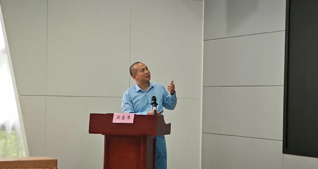d825388ed4a24624941164c5096cd346.jpg